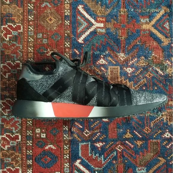 Diane Von Furstenberg Sneakers - Picture 1 of 4